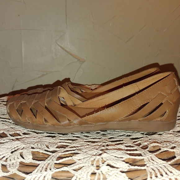 BareTraps Elton Chestnut Brown Tan Leather Huarache Gladiator Flats Shoes 6M - Picture 8 of 13